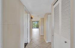 9520 Seagrape Dr, Davie, FL 33324