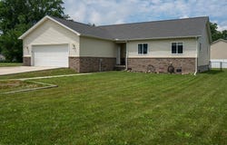 48373 Jefferson, Chesterfield Twp, MI 48047