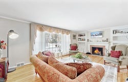 102 MERIDEN Drive, HOCKESSIN, DE 19707