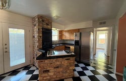 1819 Finley Road, Irving, TX 75062
