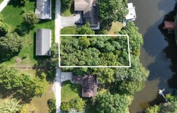 Highland Cove, Monticello, IN 47960