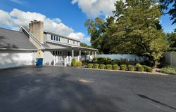 28 Park Lane, Fairfield, IL 62837