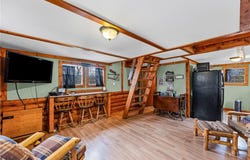 61 N Lakeview Road, Mapleton, KS 66754
