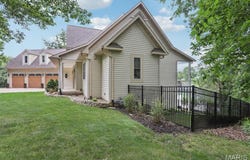 8745 S Shore Drive, Worden, IL 62097