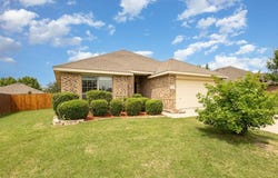 213 Longhorn Drive, Waxahachie, TX 75165