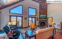 701 Beech Mountain Parkway, Beech Mountain, NC 28604