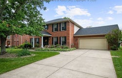 112 Willowood Circle, Hurricane, WV 25526