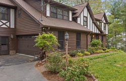 401 Lake Avenue, Signal Mountain, TN 37377