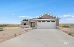 2112 Regan Street, Jerome, ID 83338