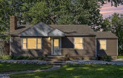15886 Kellogg School Road, Hickory Corners, MI 49060
