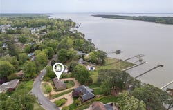 623  Haystack Landing Rd, Newport News, VA 23602