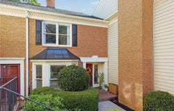 76 Mount Vernon Circle, Sandy Springs, GA 30338