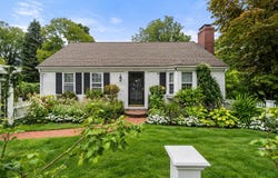 3714 Main Street, Barnstable, MA 02630