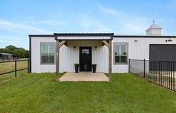 1195 Buck Creek Road, Tioga, TX 76271