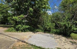 298 N LONG St, Starkville, MS 39759
