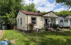 14267 hendricks Road, Warren, MI 48089