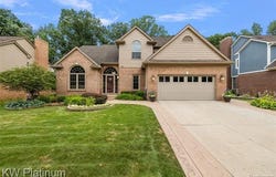 691 Lake Ridge Road, Rochester Hills, MI 48307