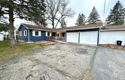 726 Cambridge Drive, Battle Creek, MI 49015