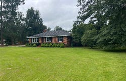 202 N Lancaster, Dublin, GA 31021