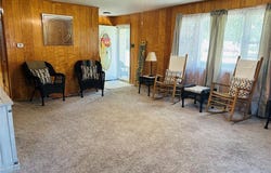 230 W Lafayette Street, Staunton, IL 62088