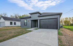 408 Broadway, Whitesboro, TX 76273