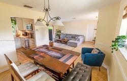 4421 NW 7th St, Coconut Creek, FL 33066