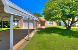 606 W 19th Street S, Claremore, OK 74019