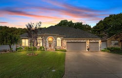 5125 S Chatsworth Avenue, Springfield, MO 65810