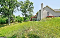 121 SWEETBRIAR LANE, WINCHESTER, VA 22603