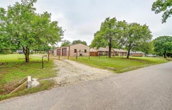 7000 County Road 527, Burleson, TX 76028