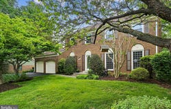 6 BUCKSPARK CT, POTOMAC, MD 20854