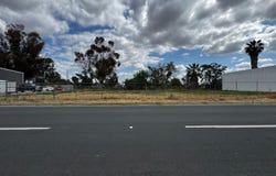 311 E 4th Street, Hanford, CA 93230