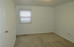 119 Snell Dr, Moon/Crescent Twp, PA 15108