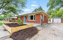 3212 Elane Dr, Louisville, KY 40216