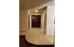1009 W Laura Ave Avenue, Visalia, CA 93277