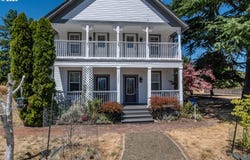 13224 SE LOOKINGGLASS RD, Winston, OR 97496