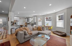 12 University Avenue, Providence, RI 02906