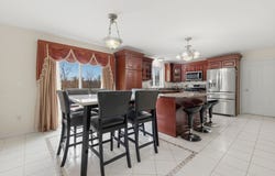 16 Windsor Rd, Shirley, MA 01464