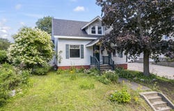 338 Ocean Street, South Portland, ME 04106