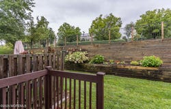 17 Heritage Court, Ewing, NJ 08628