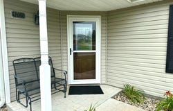 4705 N Creek Wood Drive, St Joseph, MO 64507