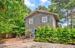 11 Devon Road, Amagansett, NY 11930