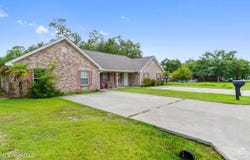207 Reed Avenue, Long Beach, MS 39560