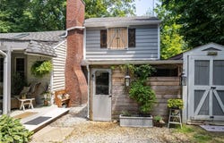 10536 Peck Road, Mantua, OH 44255