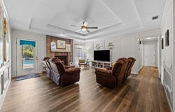 115 Ridge Oak Drive, Red Oak, TX 75154