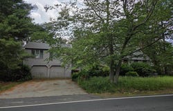 76 Gardner St, Rockland, MA 02370
