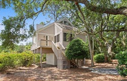 811 Treeloft Trace, Seabrook Island, SC 29455