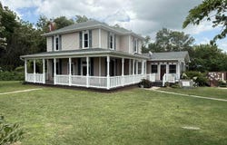 1614 410Th Avenue, Shenandoah, IA 51601