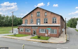 500 BRIDGE STREET, WEISSPORT, PA 18235