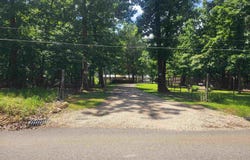 90 Wildwood Drive, Highland, AR 72542